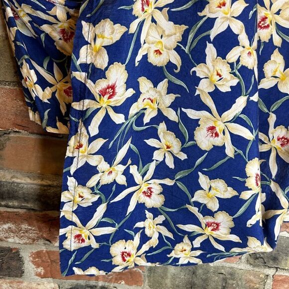 5 for $25🔥Vintage VIP Blue Hawaiian Floral Shirt Medium - Picture 6 of 7